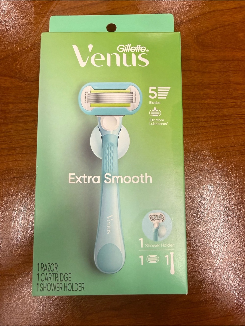 NWT Gillette Venus Extra Smooth Razor kit